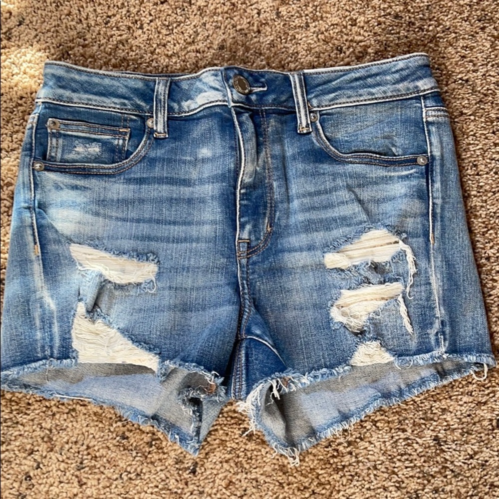Destructed raw hem jean shorts